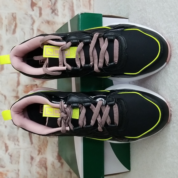 New Puma Nova 2 Shift Sneakers - Picture 7 of 8